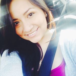 Meet your Posher, Viviana